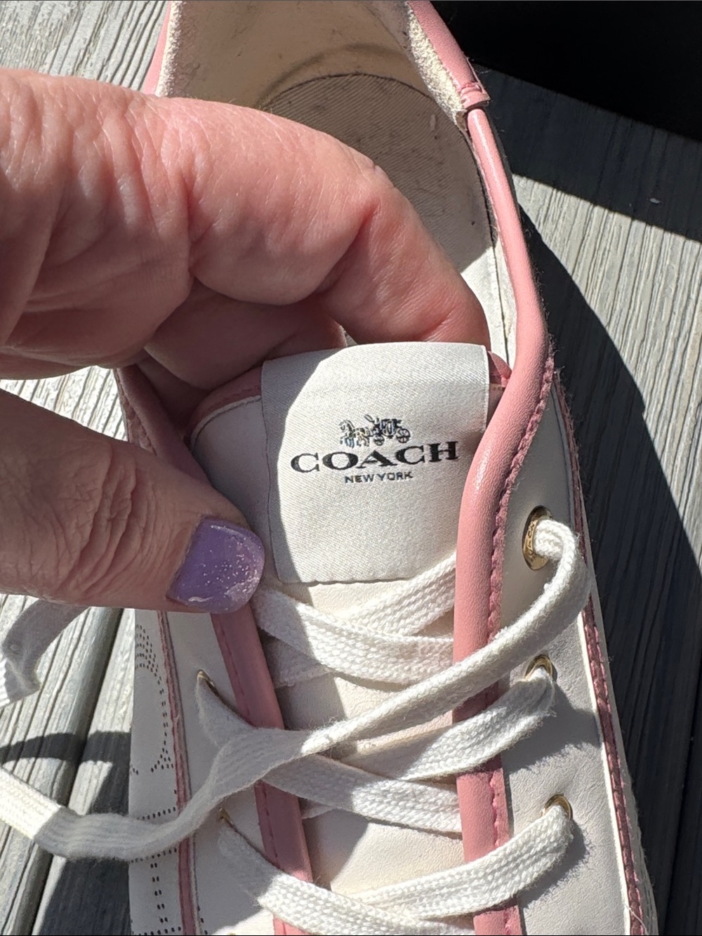 COACH C136 Leather Low-Top Sneakers Chalk Pink Size 11B with Logo EUC MSRP $228 - Picture 11 of 14